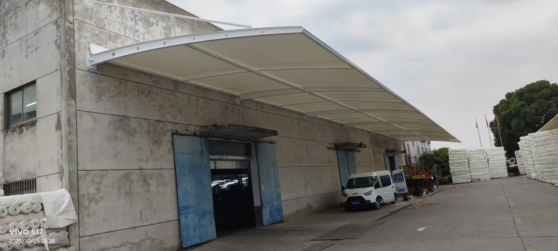 如何选择南京市遮阳篷公司？膜结构车棚行业现状与优质公司推荐-1